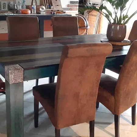 Le Doux Refuge Berceen Au Calme De Sa Campagne Pres Circuit Mans Sud, Grand Lit Avec Berceau Et Possibilite Lit Pliant En Rajout Guest house